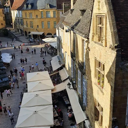 Noem * Sarlat-la-Canéda